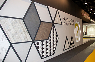 Stand Natucer